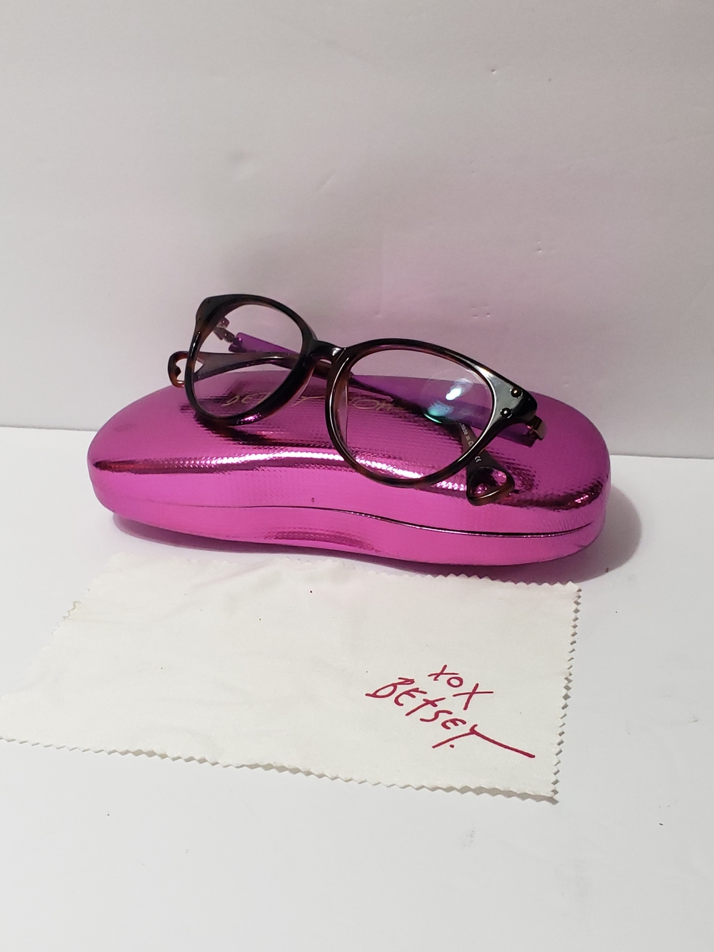 BETSEY JOHSON **Ombre Minnie** BJ0148 **Expresso** Eyeglasses & Purple Case